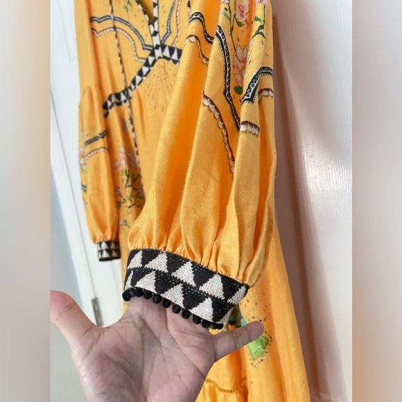 Farm Rio Brigadeiro Maxi sz Small (very faint color defects, see pictures.) - Picture 5 of 12